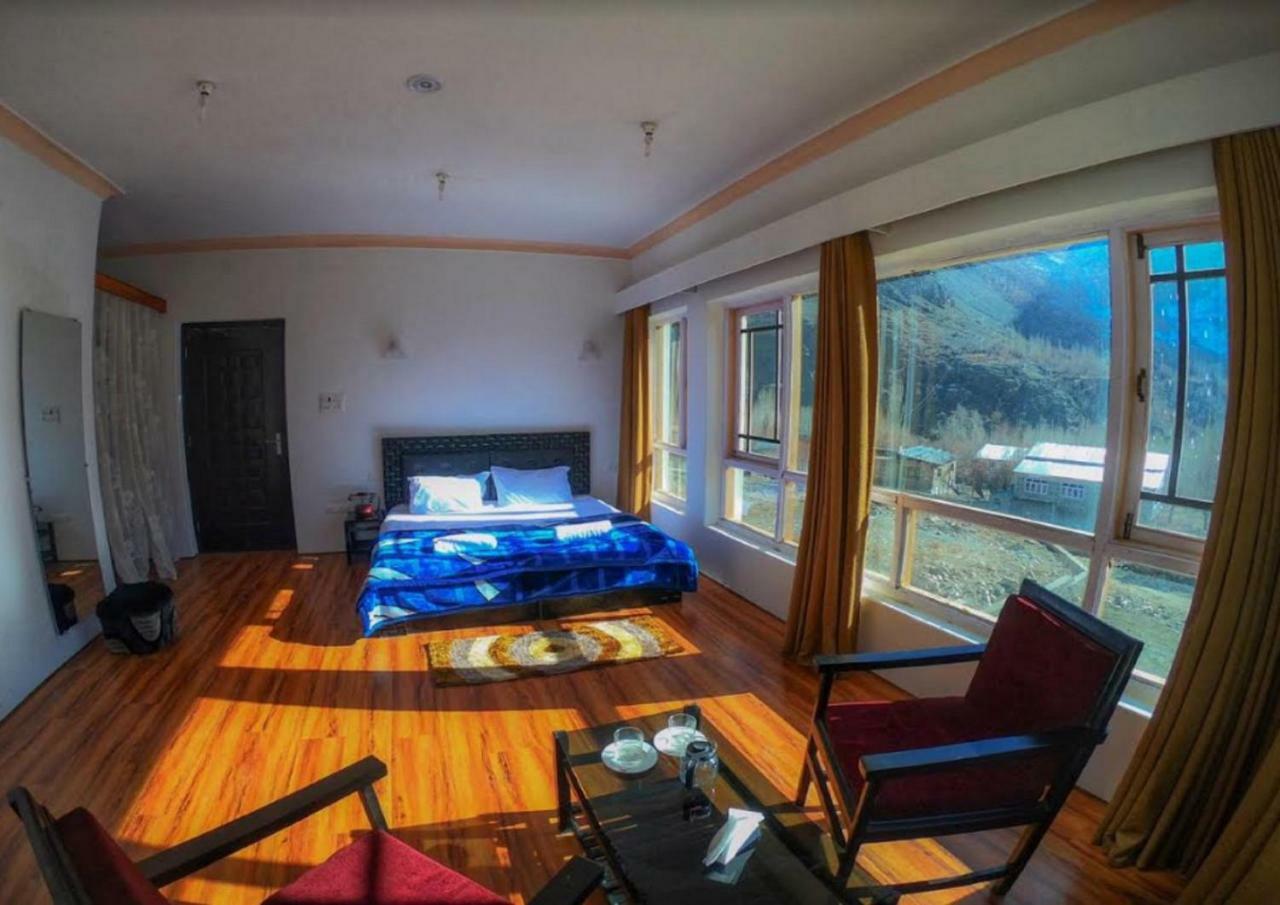 The Nun-Kun Residency Kargil Hotel Kültér fotó
